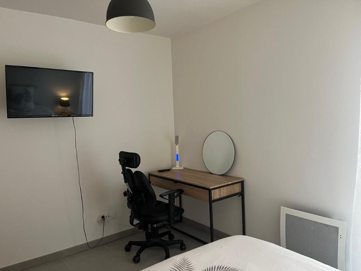 Calm In Tours - Appartement T2 Bagian luar foto
