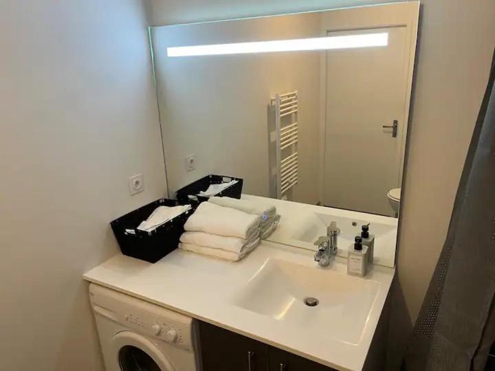Calm In Tours - Appartement T2 Bagian luar foto