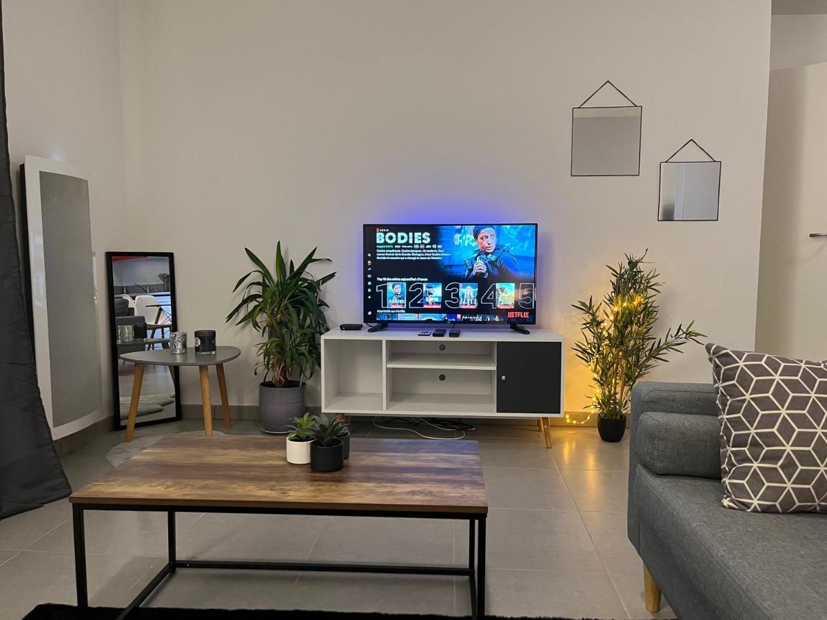 Calm In Tours - Appartement T2 Bagian luar foto